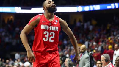 Woods scores 19 as Ohio State upends Iowa State