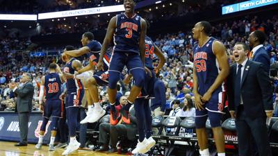 Auburn storms past No. 1 seed North Carolina for 97-80 win